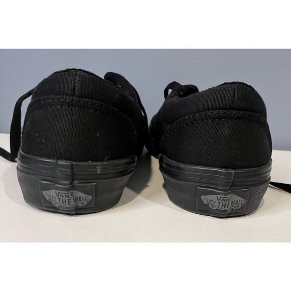 Vans Black Canvas Shoes in Black - Youth Size 1 - Picture 2 of 9
